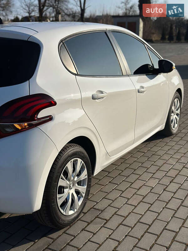 Хэтчбек Peugeot 208 2018 в Дрогобыче фото 13 Хэтчбек Peugeot 208 2018 в Дрогобыче