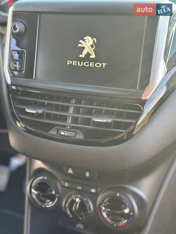 Хэтчбек Peugeot 208 2018 в Дрогобыче фото 54 Хэтчбек Peugeot 208 2018 в Дрогобыче