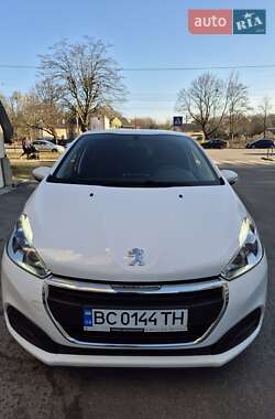 Хэтчбек Peugeot 208 2018 в Львове