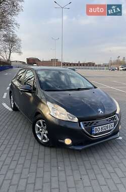 Хэтчбек Peugeot 208 2013 в Тернополе