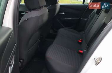 Хетчбек Peugeot 208 2021 в 