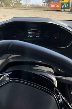 Хэтчбек Peugeot 208 2022 в 