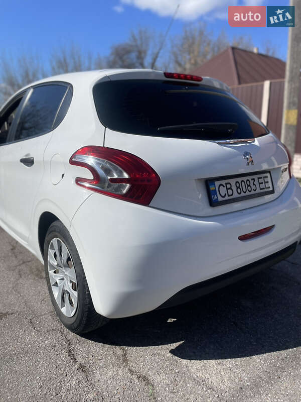 Хетчбек Peugeot 208 2014 в Ніжині
