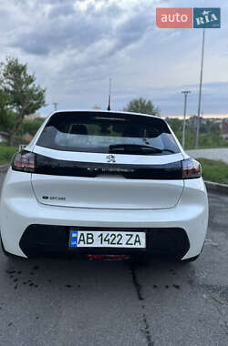 Хетчбек Peugeot 208 2020 в 