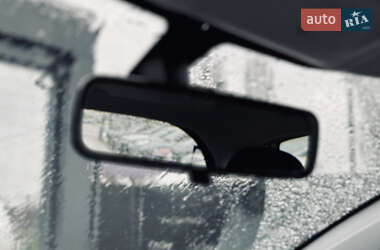 Хэтчбек Peugeot 208 2014 в 