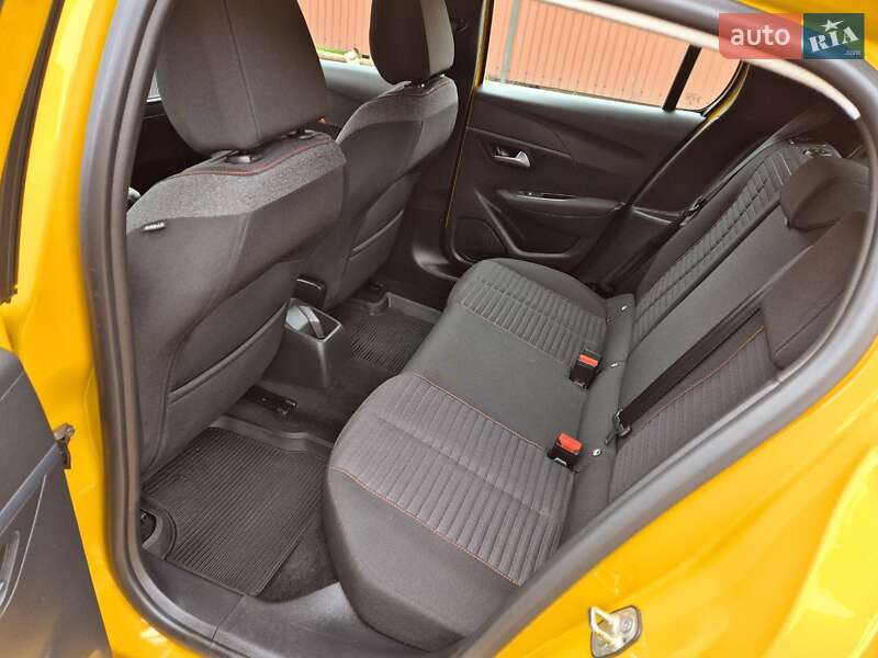 Хетчбек Peugeot 208 2021 в Києві