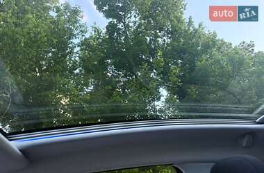 Хетчбек Peugeot 208 2013 в 