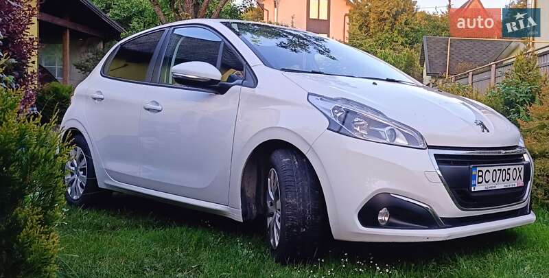 Хетчбек Peugeot 208 2019 в Львові фото 8 Хетчбек Peugeot 208 2019 в Львові