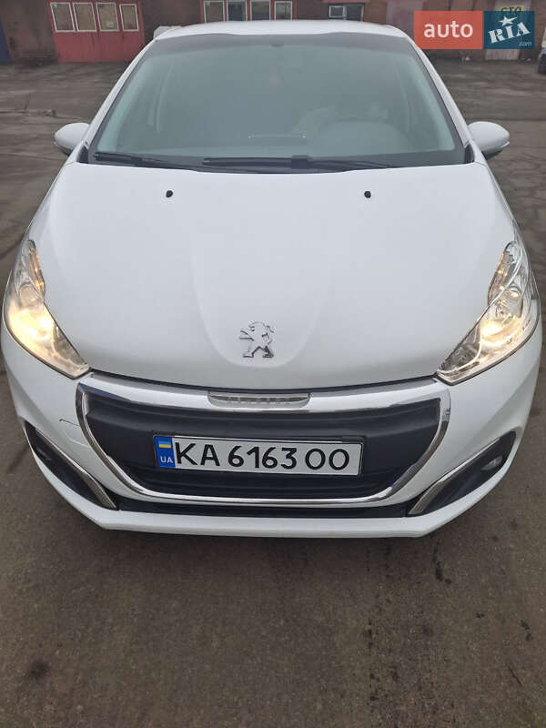 Peugeot 208 2017