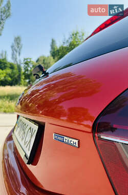 Хэтчбек Peugeot 208 2016 в 