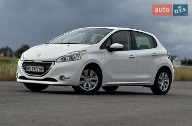 Хэтчбек Peugeot 208 2012 в Трускавце