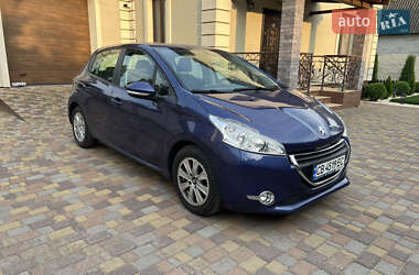 Хетчбек Peugeot 208 2013 в Чернігові