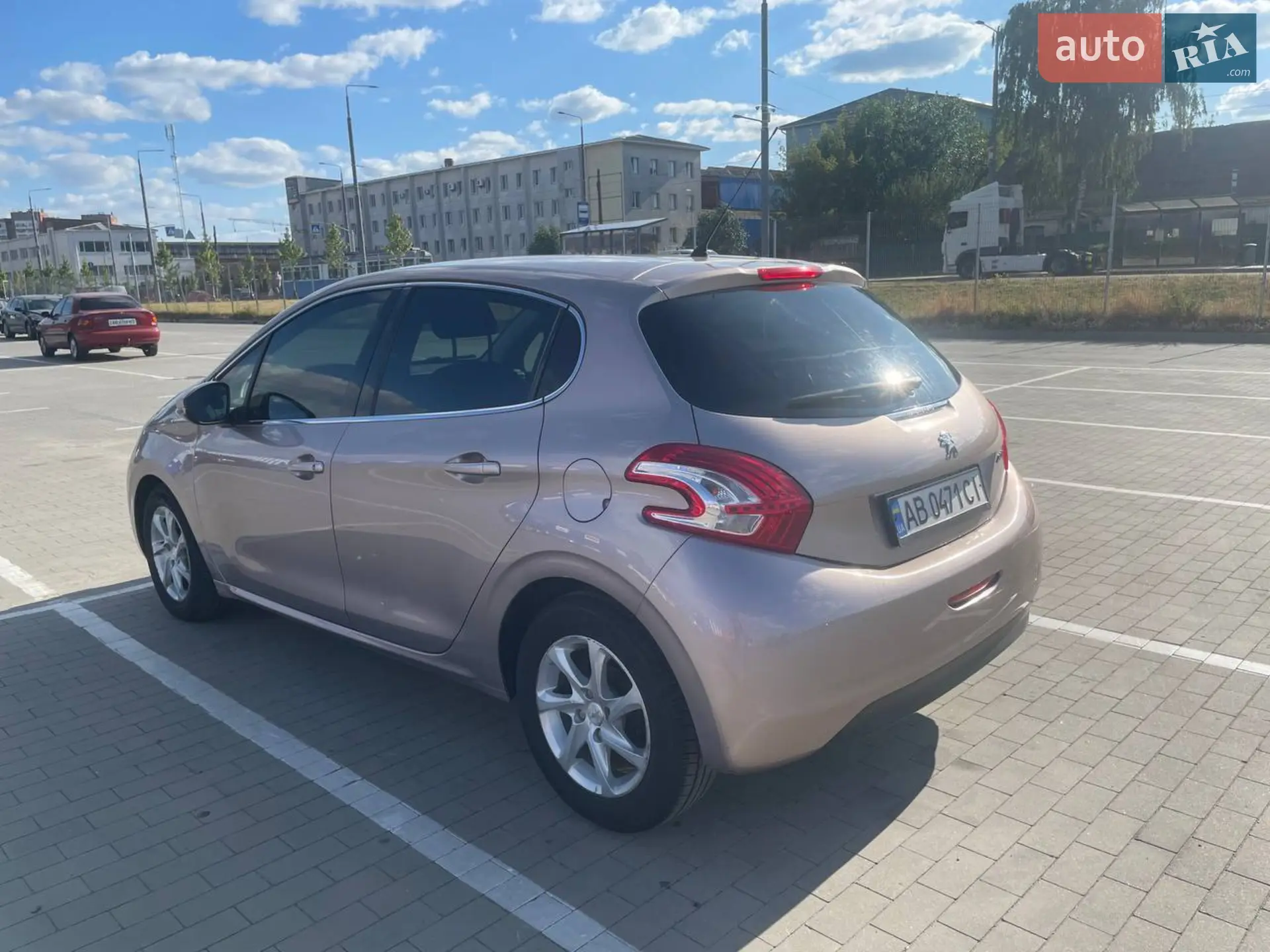 2013 Peugeot 208 - мініатюра 5