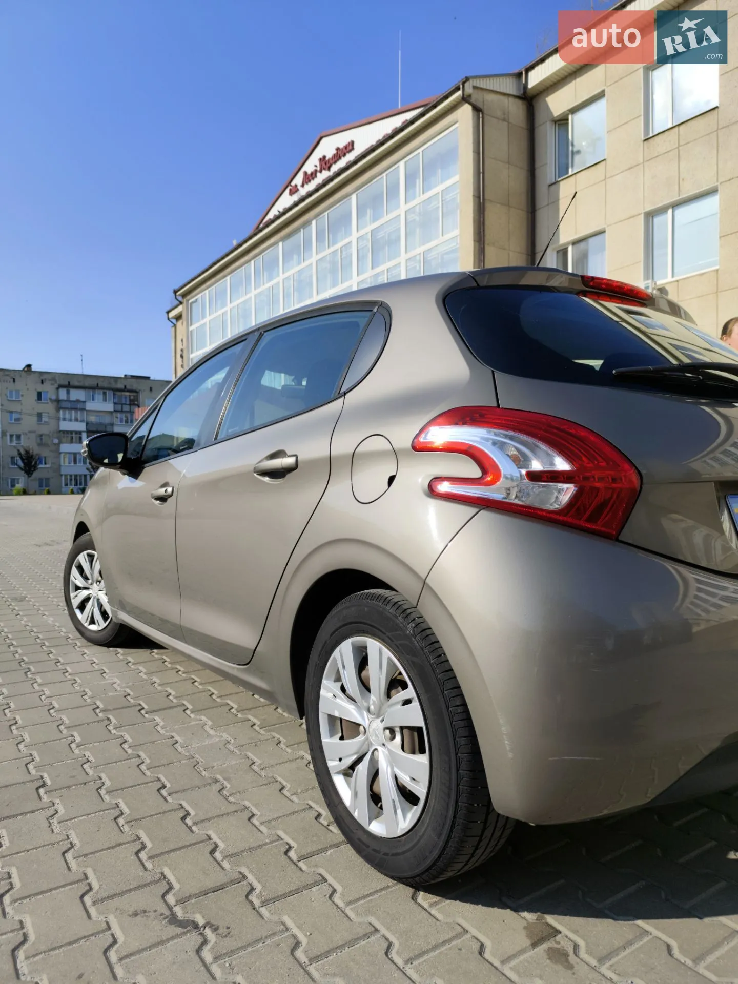 2013 Peugeot 208 - мініатюра 3
