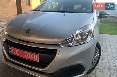 Хетчбек Peugeot 208 2017 в Вінниці