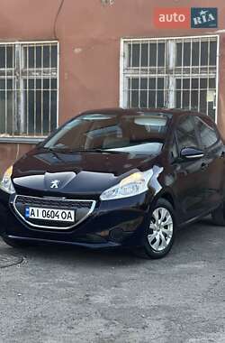 Хетчбек Peugeot 208 2013 в Коломиї