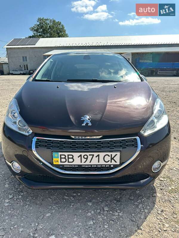 Peugeot 208 2013 Peugeot 208 2013