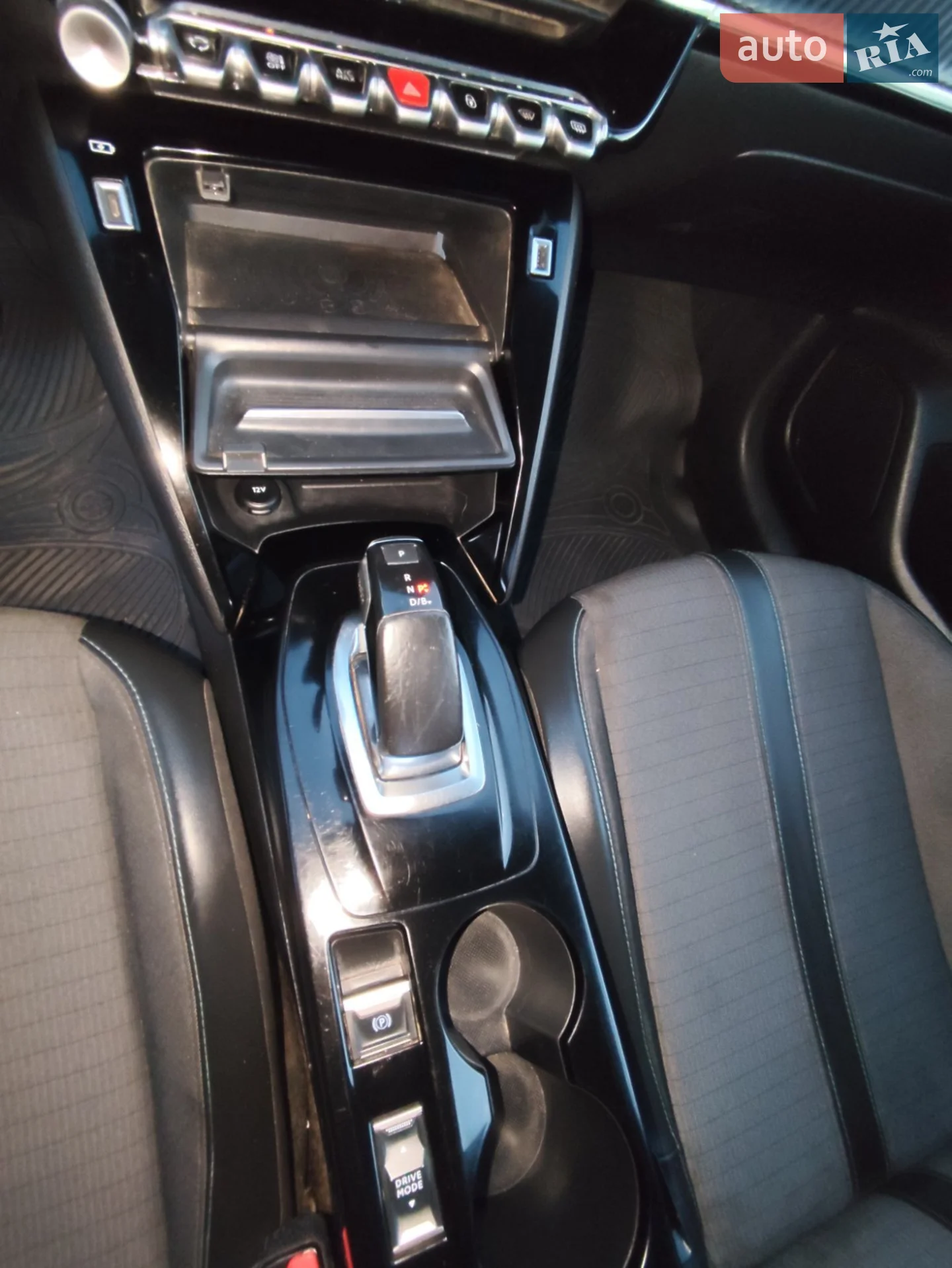 2019 Peugeot 208 - мініатюра 23