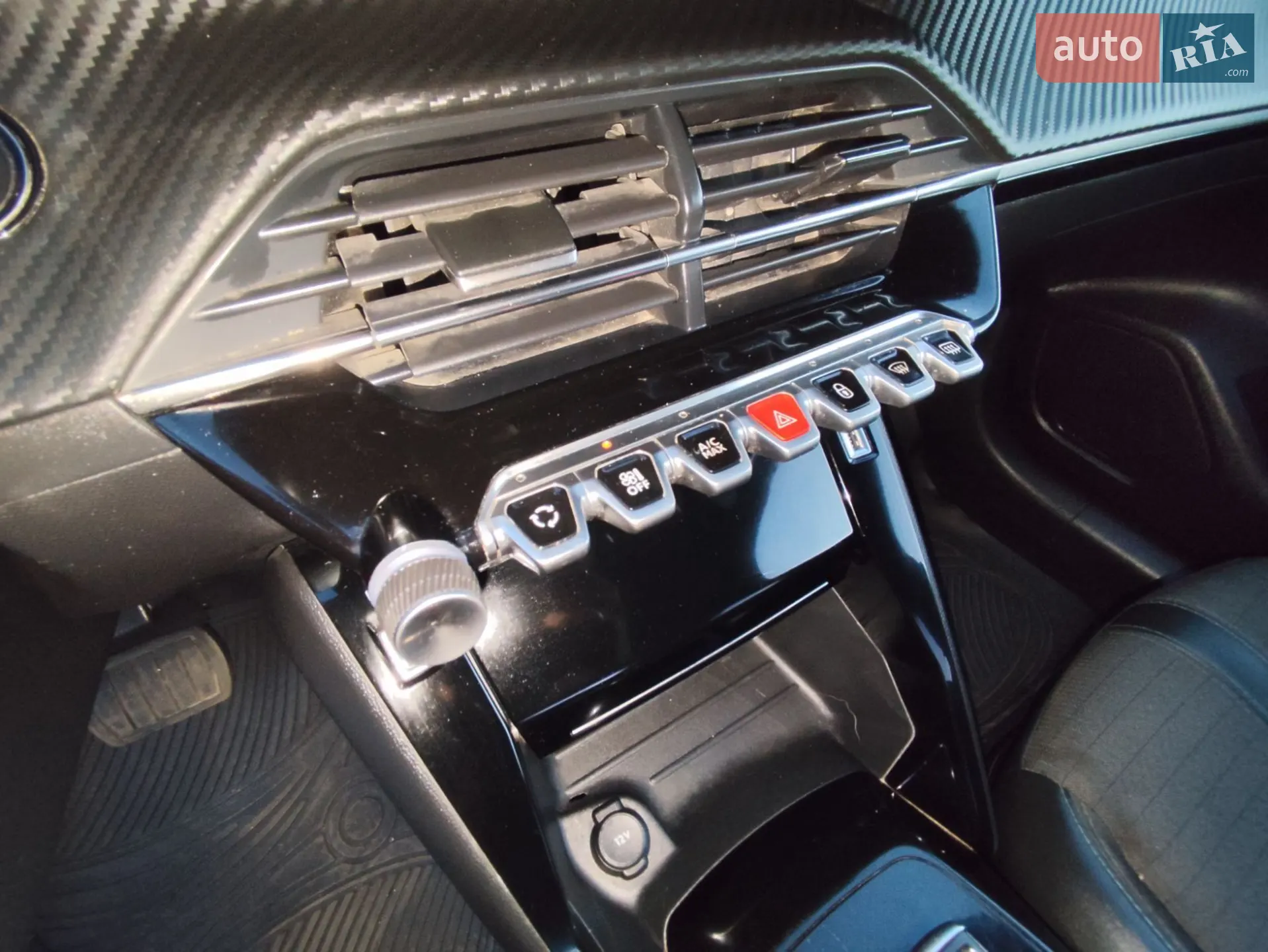 2019 Peugeot 208 - мініатюра 25