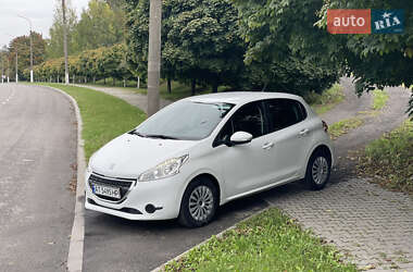 Хэтчбек Peugeot 208 2014 в Ровно