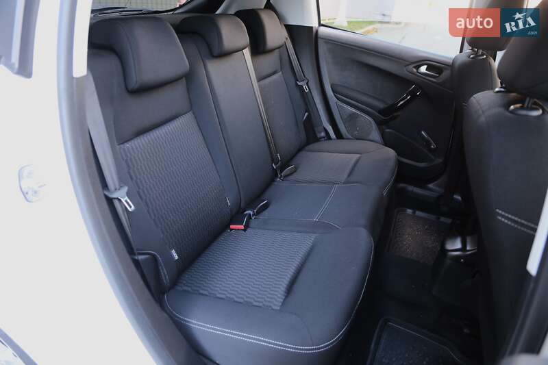 Хетчбек Peugeot 208 2019 в Києві