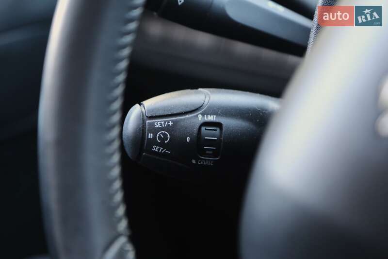 Хетчбек Peugeot 208 2019 в Києві