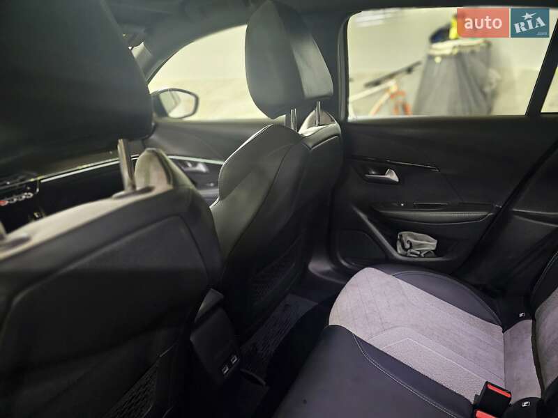 Хэтчбек Peugeot 208 2021 в Коломые фото 27 Хэтчбек Peugeot 208 2021 в Коломые