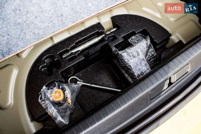 Хетчбек Peugeot 208 2023 в Львові фото 133 Хетчбек Peugeot 208 2023 в Львові