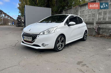 Хетчбек Peugeot 208 2013 в Києві