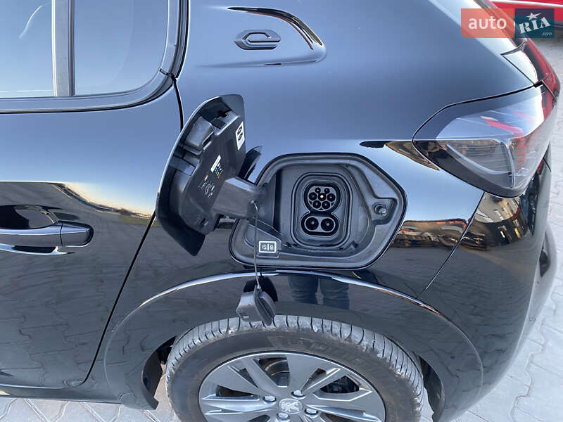 Хэтчбек Peugeot 208 2021 в Тернополе