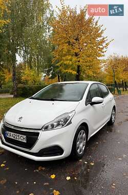 Хэтчбек Peugeot 208 2019 в Киеве