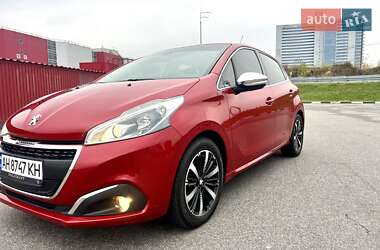 Хетчбек Peugeot 208 2018 в Києві