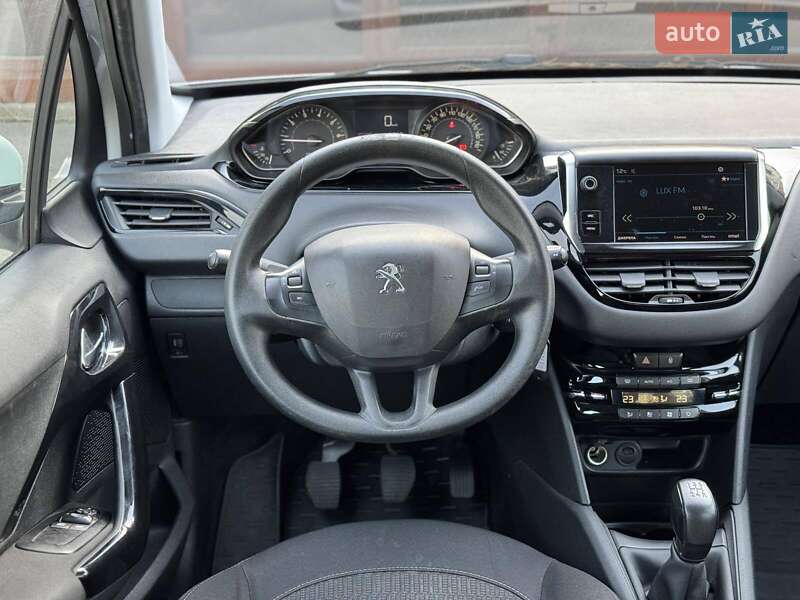 Хэтчбек Peugeot 208 2019 в Киеве фото 12 Хэтчбек Peugeot 208 2019 в Киеве