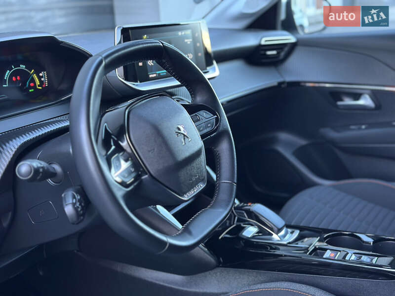 Хэтчбек Peugeot 208 2020 в Тернополе