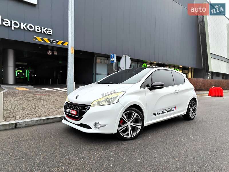 Хэтчбек Peugeot 208 2013 в Киеве фото 10 Хэтчбек Peugeot 208 2013 в Киеве