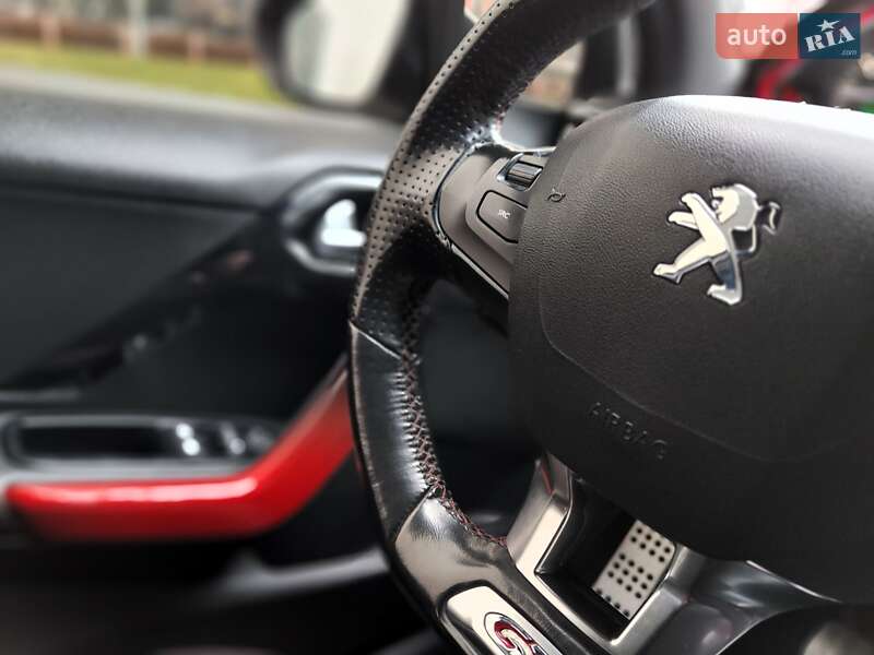 Хэтчбек Peugeot 208 2013 в Киеве фото 51 Хэтчбек Peugeot 208 2013 в Киеве
