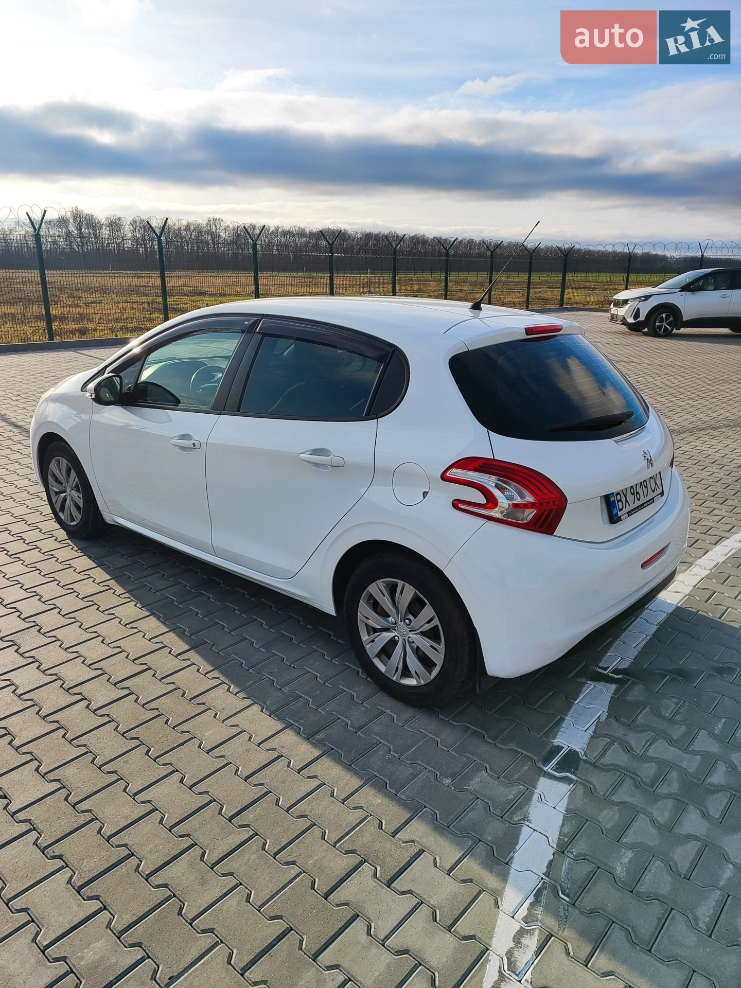2013 Peugeot 208 - мініатюра 3