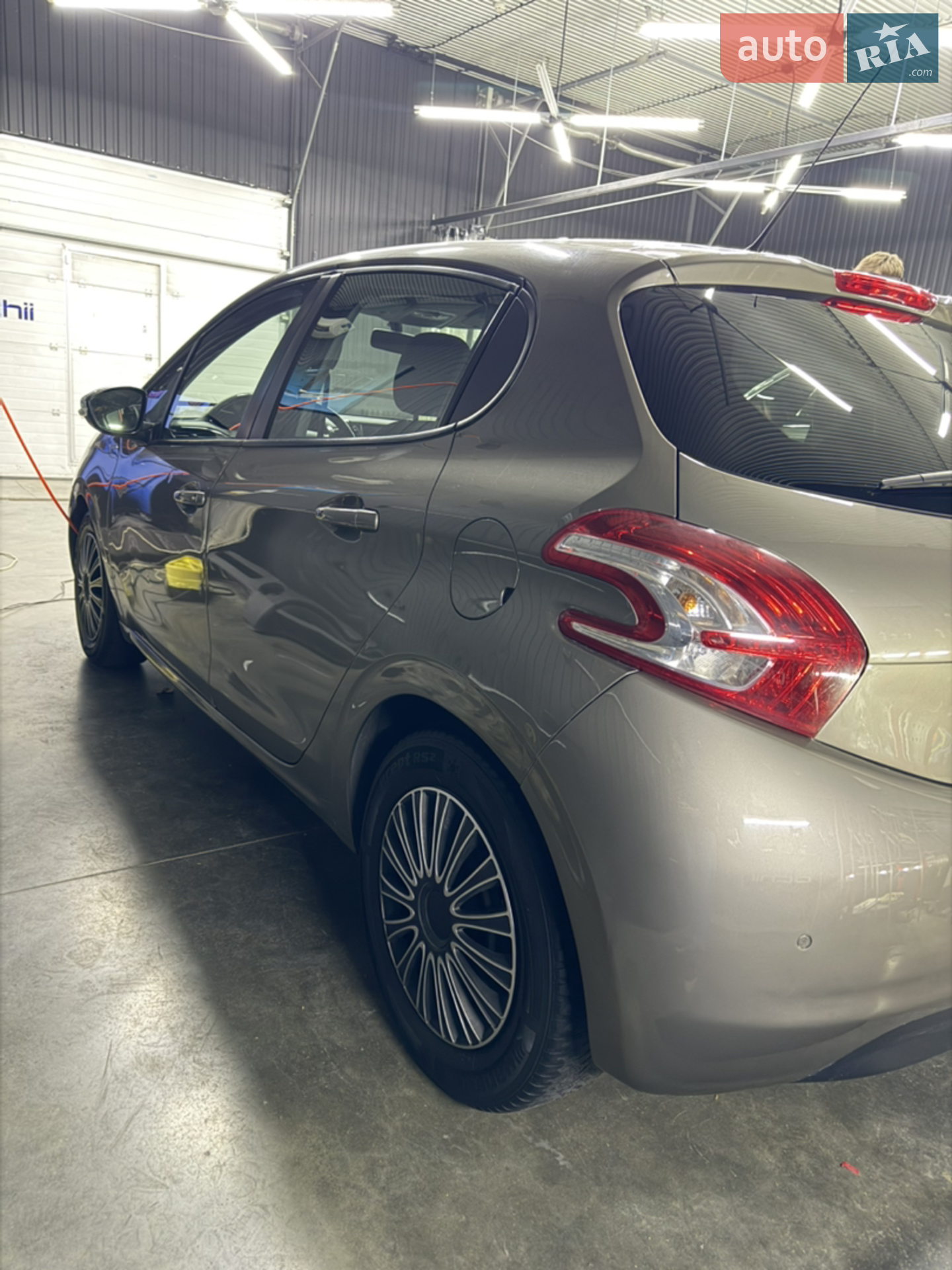 2013 Peugeot 208 - мініатюра 5