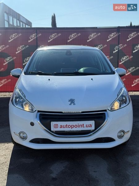 Peugeot 208 2014