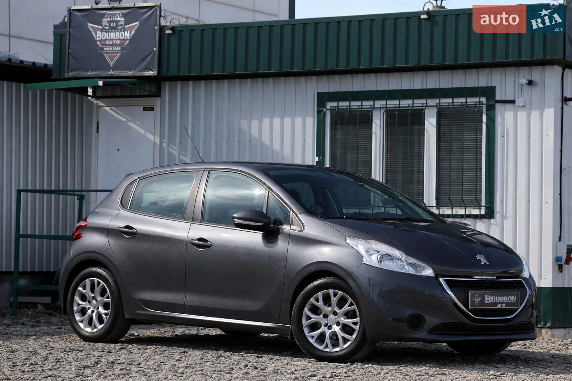 Peugeot 208 2012