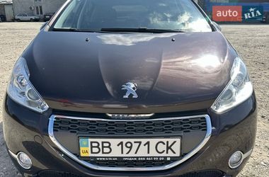 Хетчбек Peugeot 208 2013 в Києві