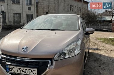 Хэтчбек Peugeot 208 2013 в Львове