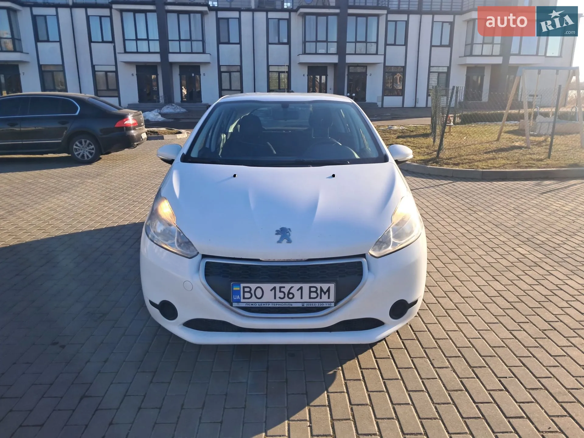 2013 Peugeot 208 - мініатюра 2