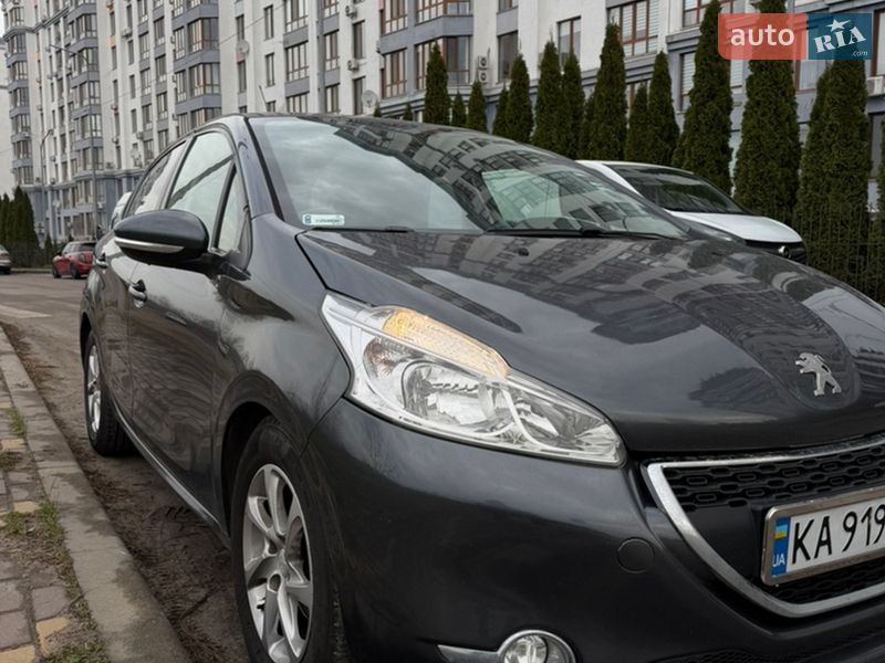 Peugeot 208 2013 Peugeot 208 2013