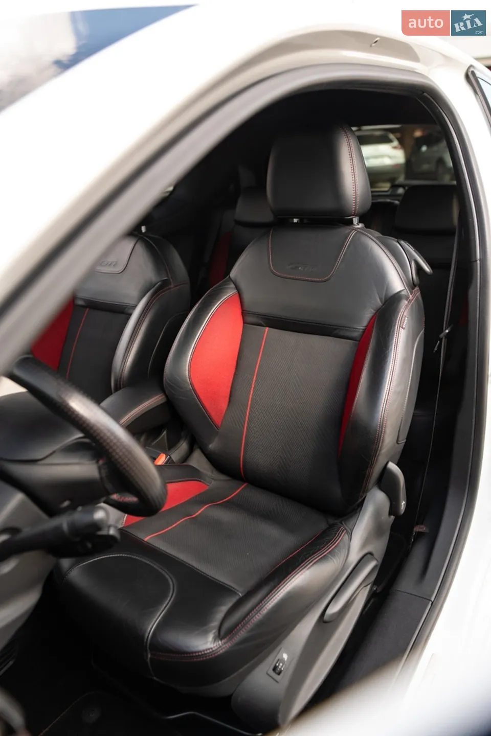 2013 Peugeot 208 - мініатюра 14