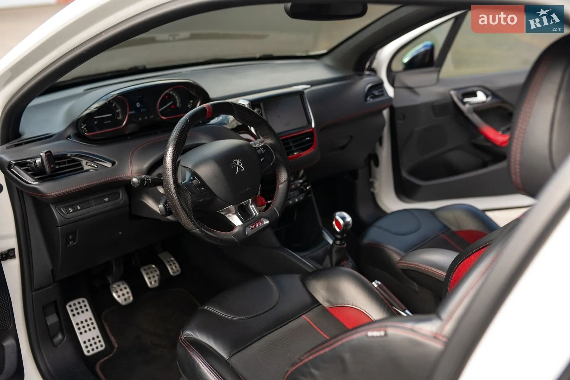 2013 Peugeot 208 - мініатюра 19