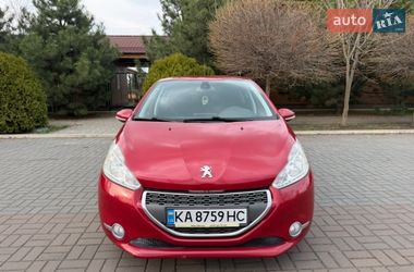 Хэтчбек Peugeot 208 2013 в Кременчуге