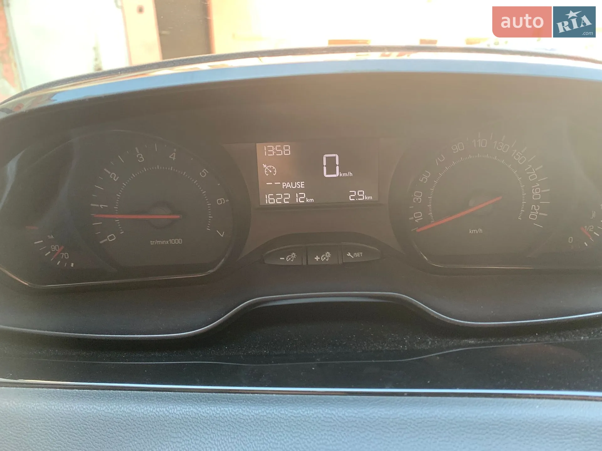 2014 Peugeot 208 - мініатюра 6