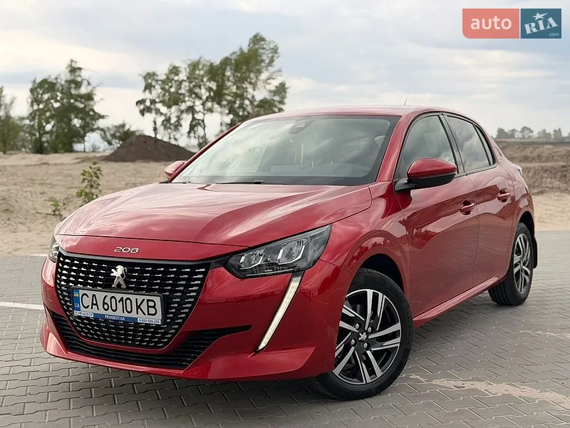 Peugeot 208 2021