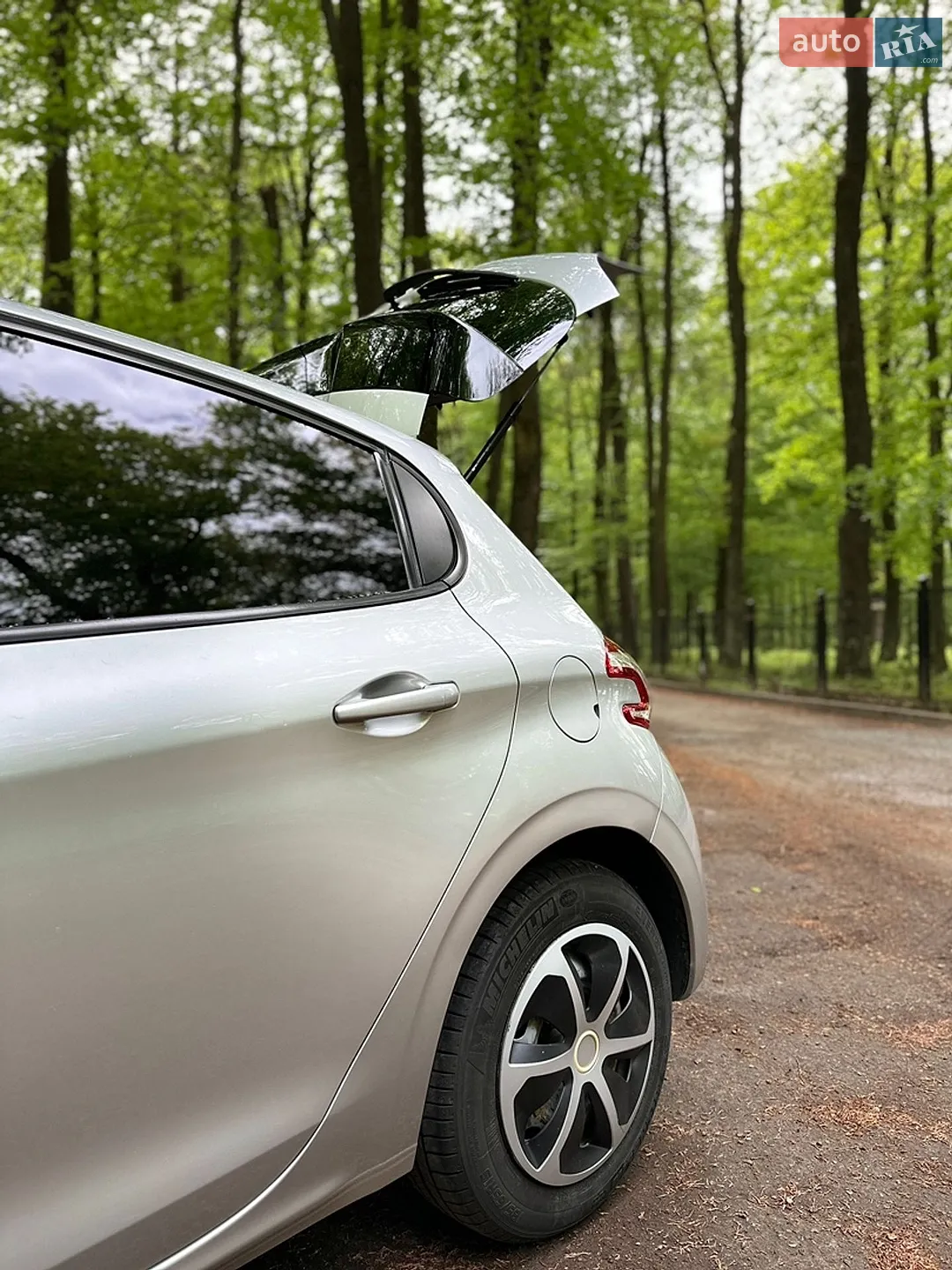 2014 Peugeot 208 - мініатюра 20